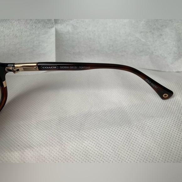 EUC Coach Sienna Tortoise Brown Round Sunglasses with Hardcase - Picture 5 of 9